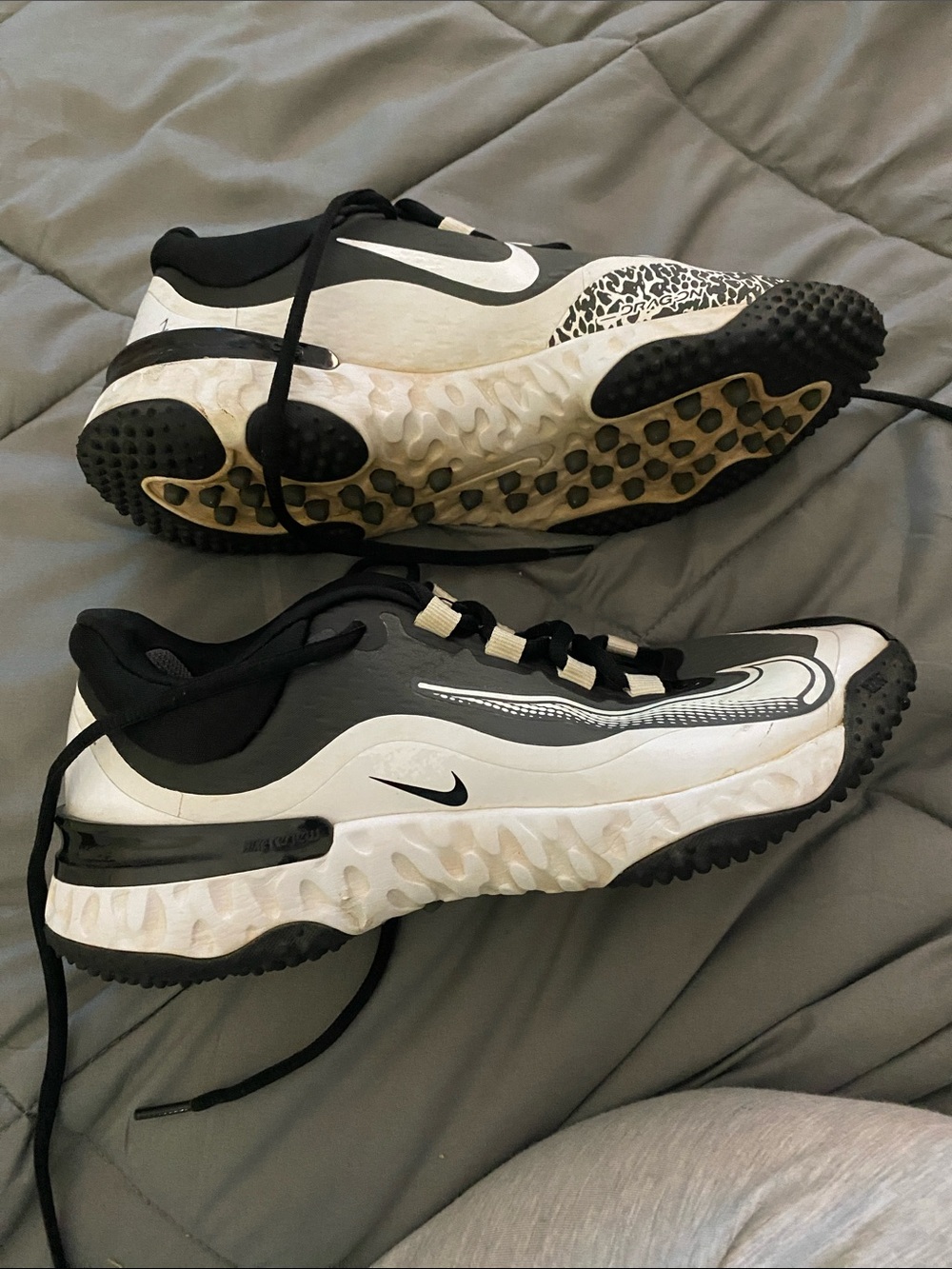 Nike Kids Black and White Trail-Style Sneakers